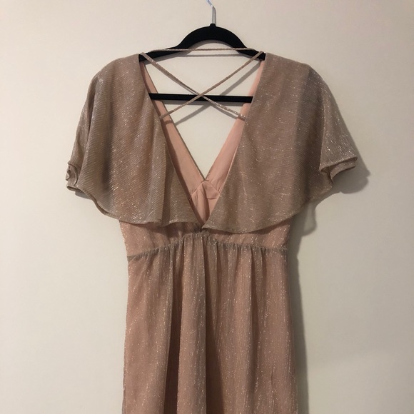 Pink Short Sleeved Deep V-neck Dress - Picture 2 of 5